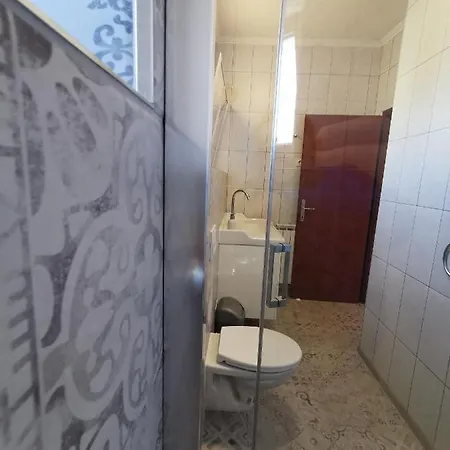 Lili Flora Apartmán Zadar
