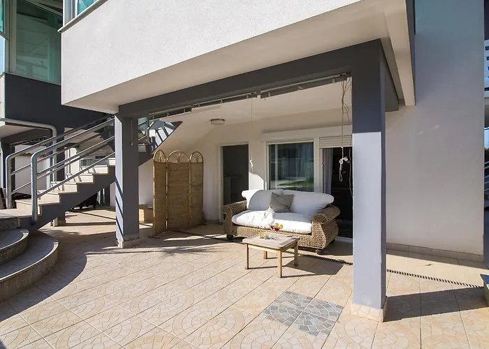 Apartamento Lili Flora