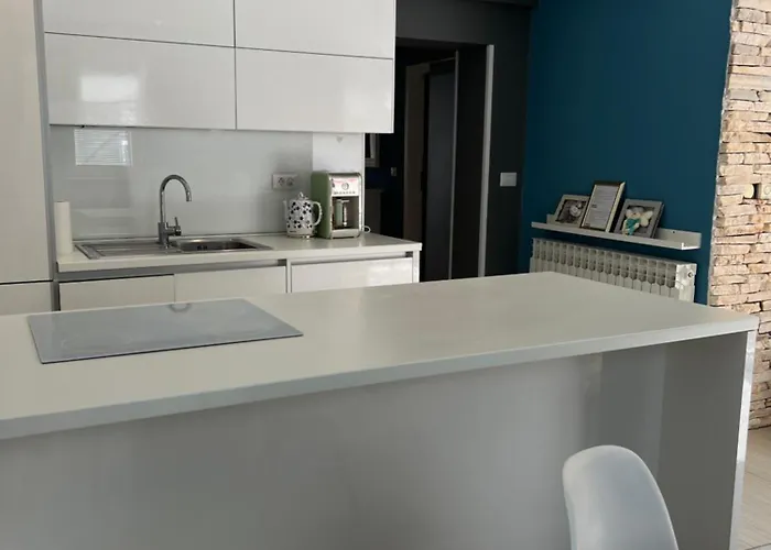 Lili Flora 자다르