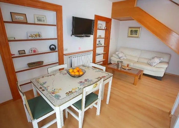 Lili Flora 아파트